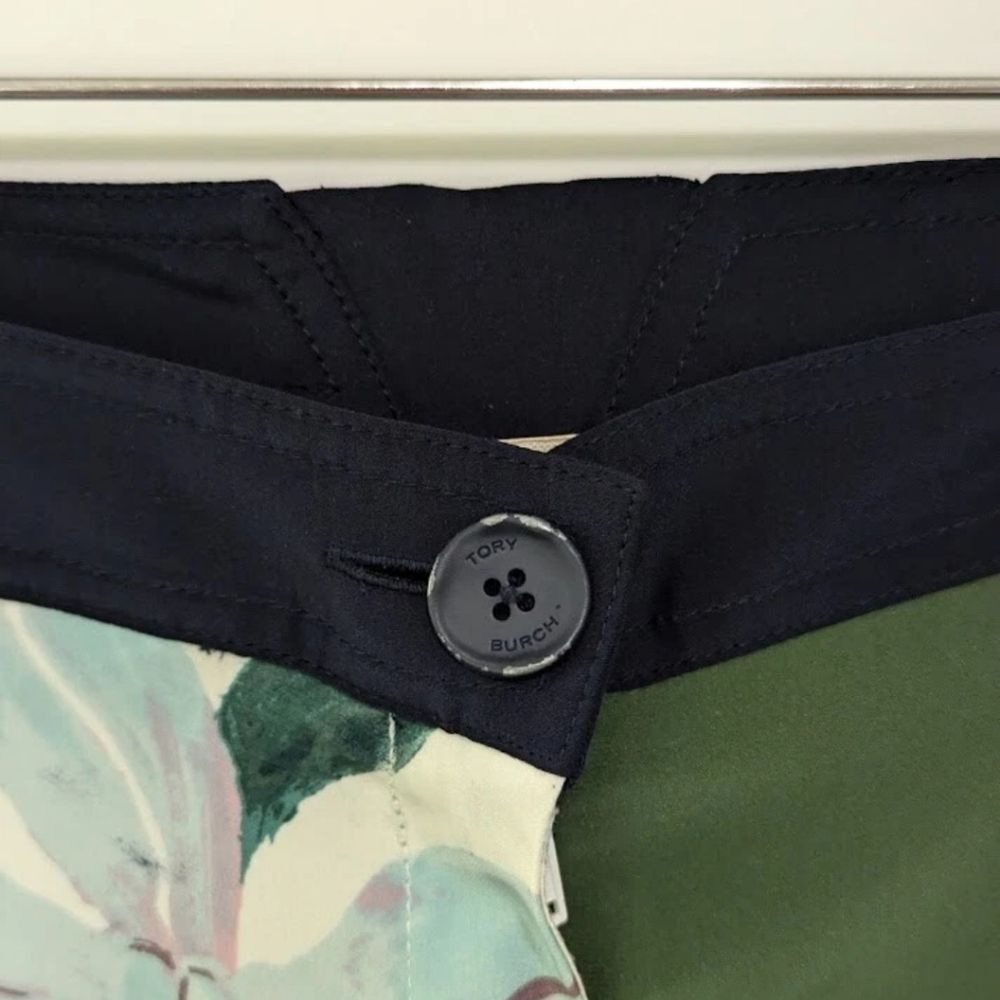 Tory Burch 100% Silk Floral Wide-Leg Cargo Patchwork Trousers Pants Size 6 - Picture 4 of 16